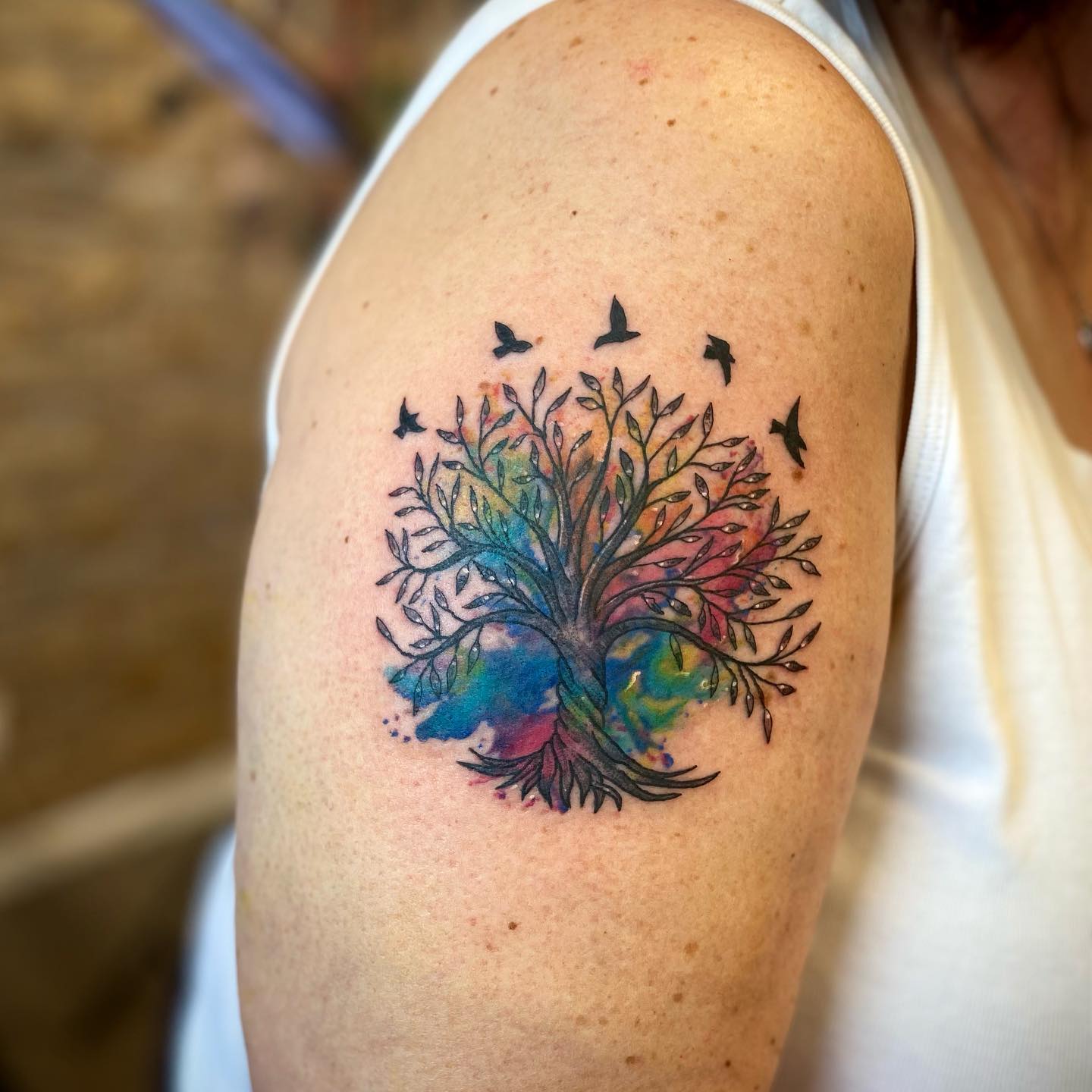 Tatuaje del Árbol de la Vida en el Hombro