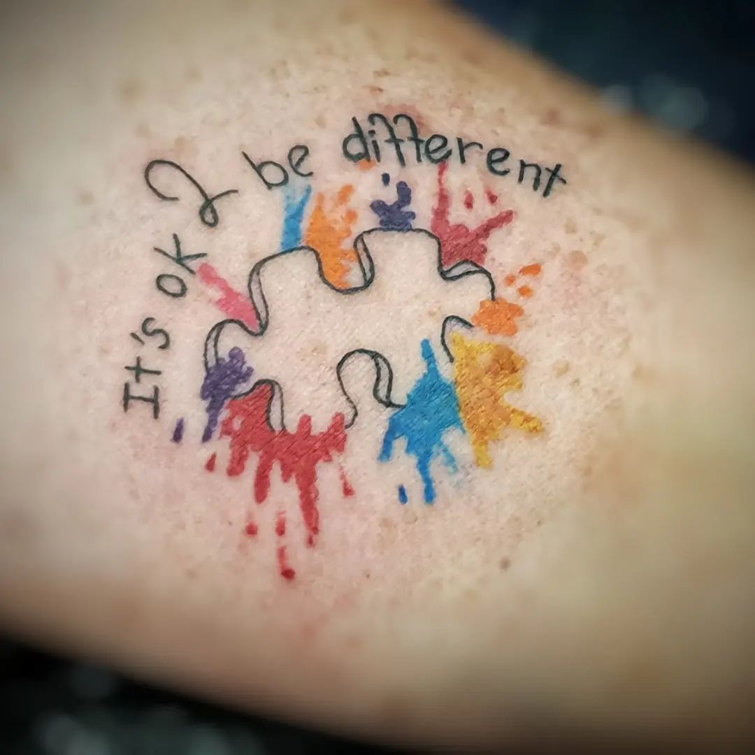 Está bien ser diferente Tatuaje de Autismo